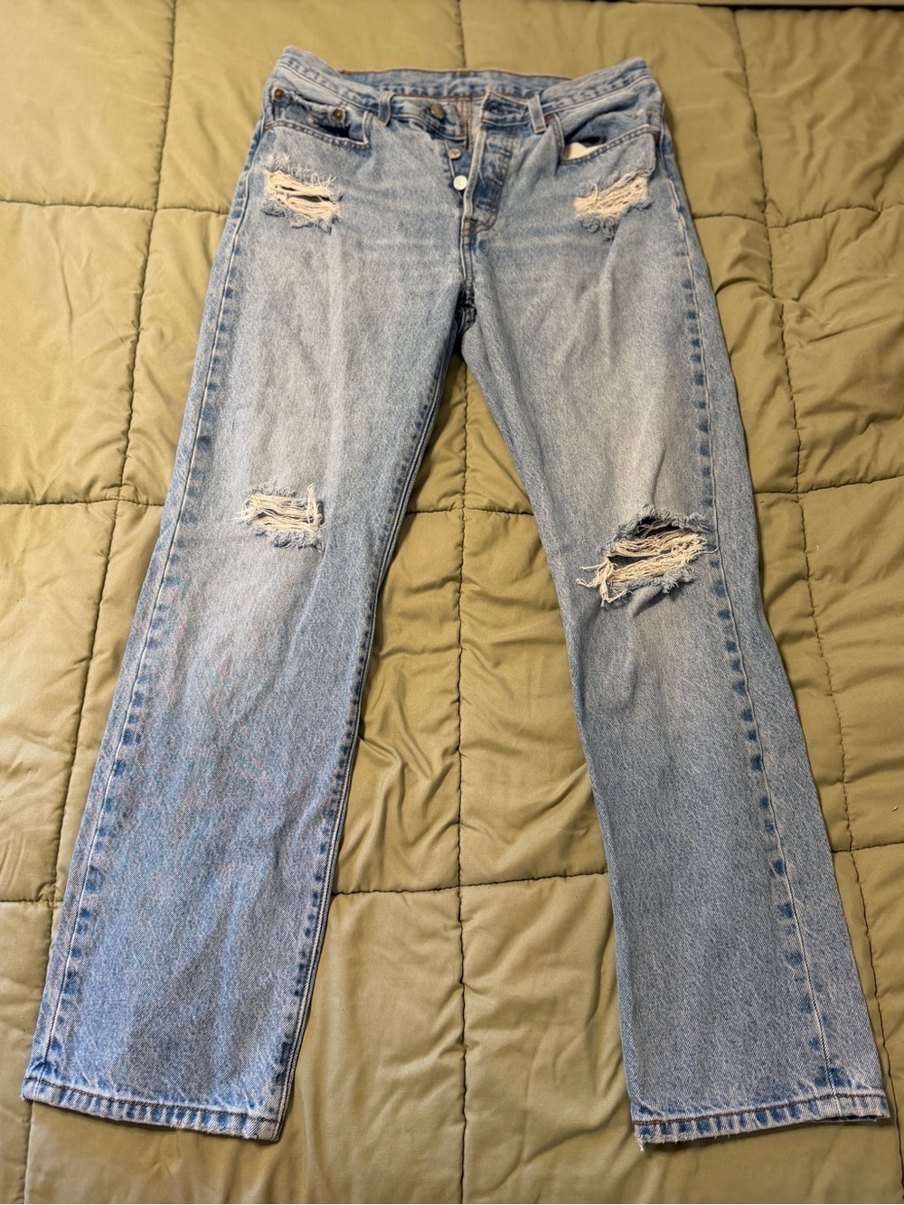 levi's Light Blue Distressed Women’s Straight-Leg Jeans